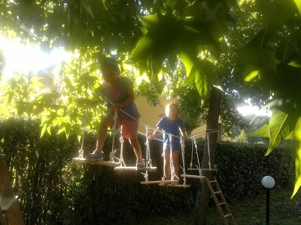 Farm stay Dreamers Bed & Breakfast San Macario In Piano